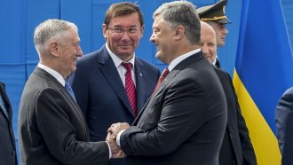 US Ponders Giving Lethal Weapons To Ukraine