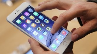 Apple Investors Want To Curb iPhone Addiction In Children