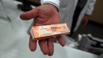 US Surgeon General Wants More People To Carry An Anti-Overdose Drug