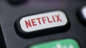Netflix Shares Drop 25% After Service Loses 200k Subscribers