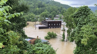 Increasing Temperatures Add To Struggles For Kentucky Flood Survivors