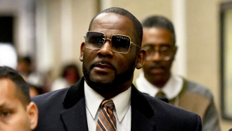 Closing Arguments Set For R. Kelly Trial On Fixing Charges