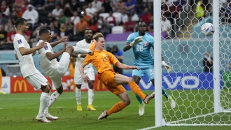 Frankie de Jong, of the Netherlands, scores his side's second goal during the World Cup group A soccer match