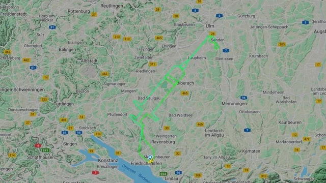 german-pilot-flies-syringe-shaped-route-in-support-of-vaccine-rollout