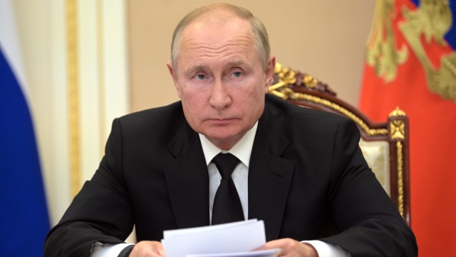 Vladimir Putin Will Self-Isolate Due To Virus Cases In Circle