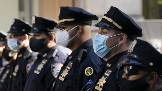 NYC Police Union Sues Over Mayor's COVID-19 Vaccine Mandate
