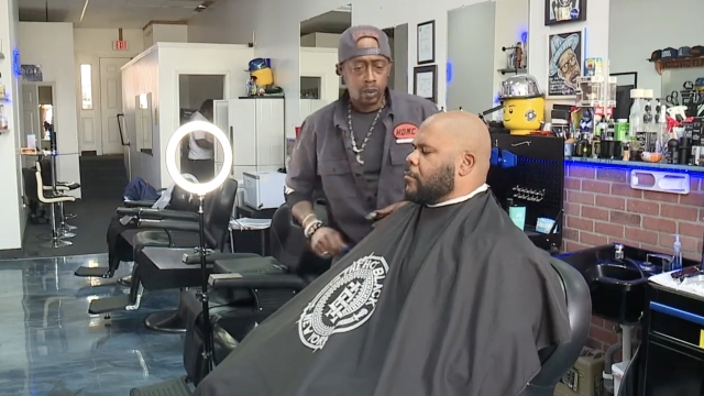 Local Barber Gives Back To Community In Need Amid Holidays