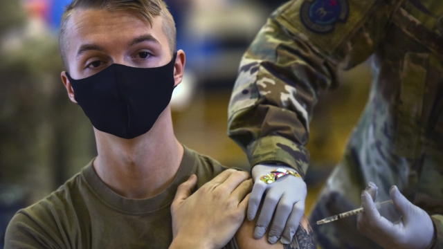 U.S. Army To Immediately Start Discharging COVID Vaccine Refusers