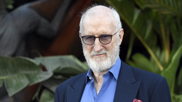 Actor James Cromwell Glues Hand To Starbucks Counter In Protest