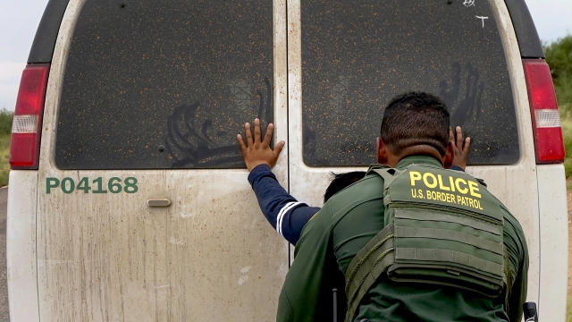Venezolanos se convierten en el segundo grupo más detenido en la frontera (VIDEO)